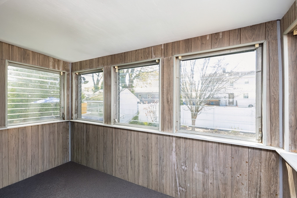 7 Linden Road Peabody, MA 01960 - Photo 11 of 38