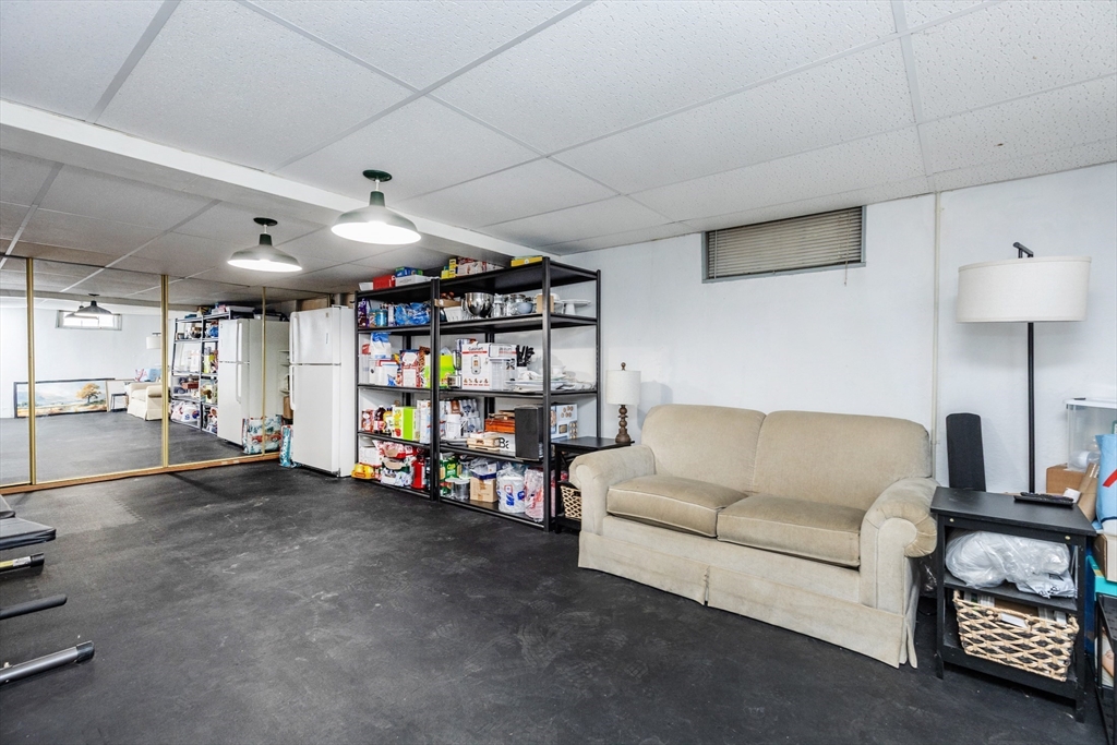 7 Linden Road Peabody, MA 01960 - Photo 12 of 38