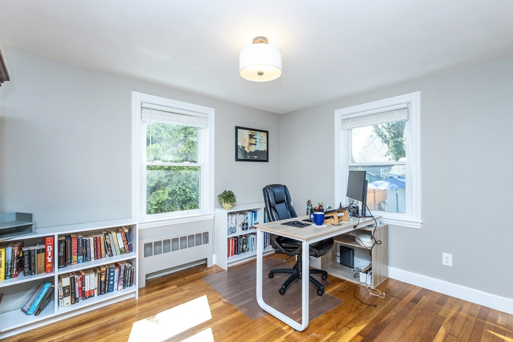 7 Linden Road Peabody, MA 01960 - Photo 5 of 38