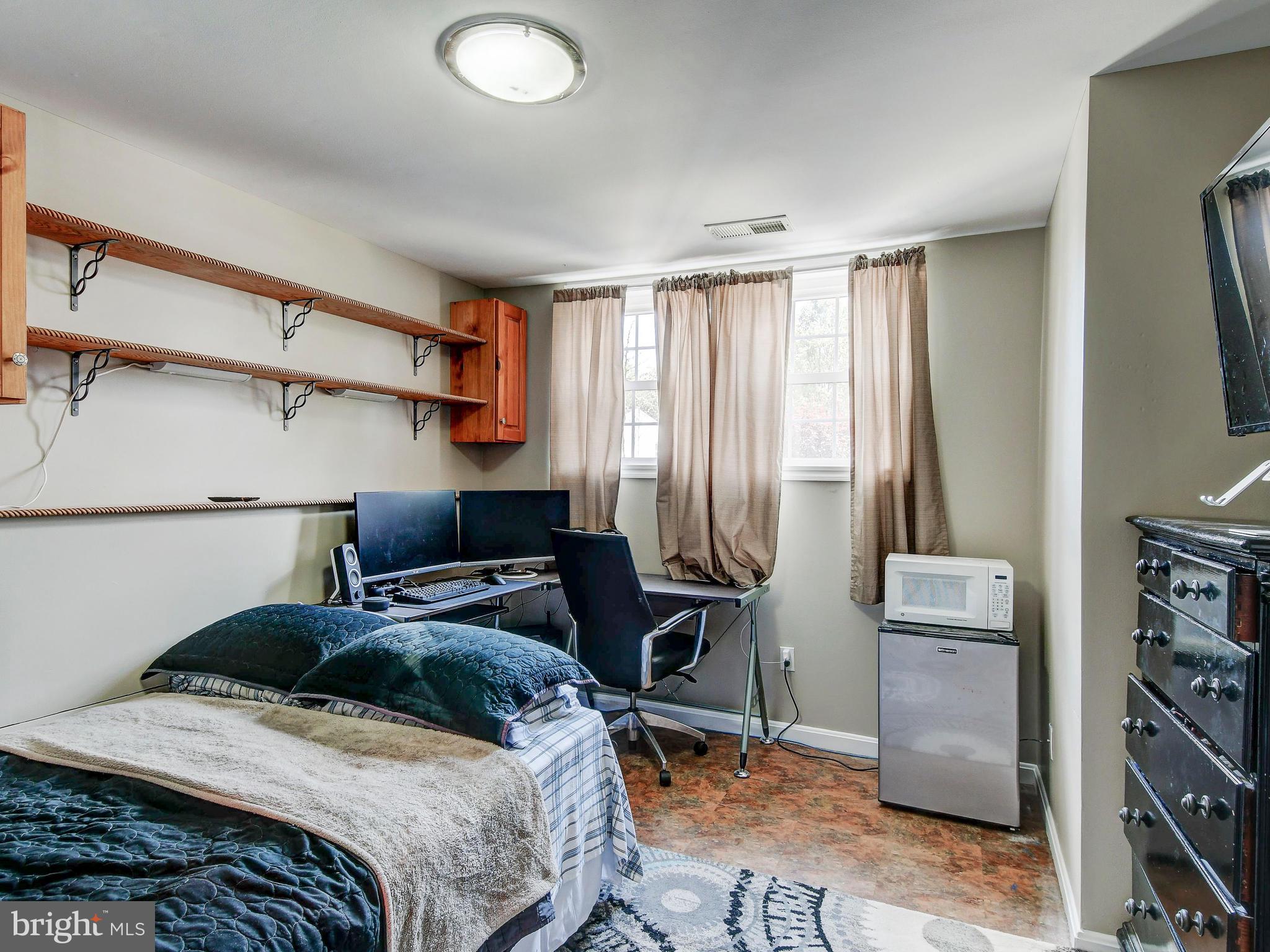 6702 Garvey Road Baltimore, MD 21237 - Photo 35 of 42