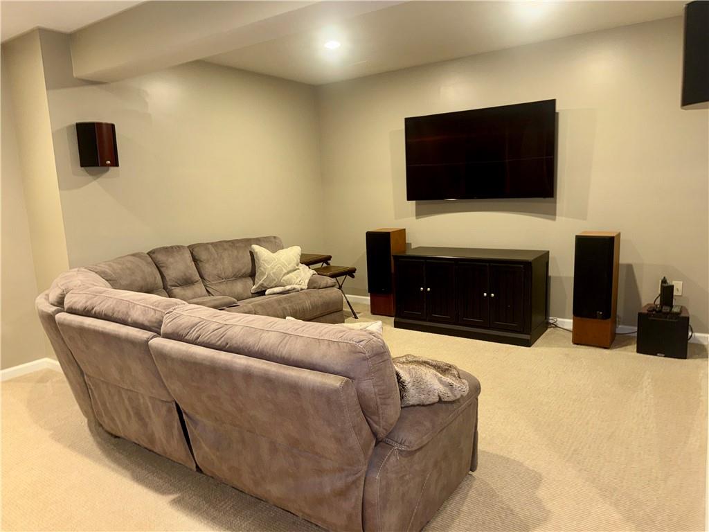 1817 Constitution Boulevard Valencia, PA 16059 - Photo 36 of 50