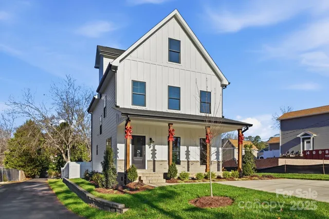 front view of house with a yard