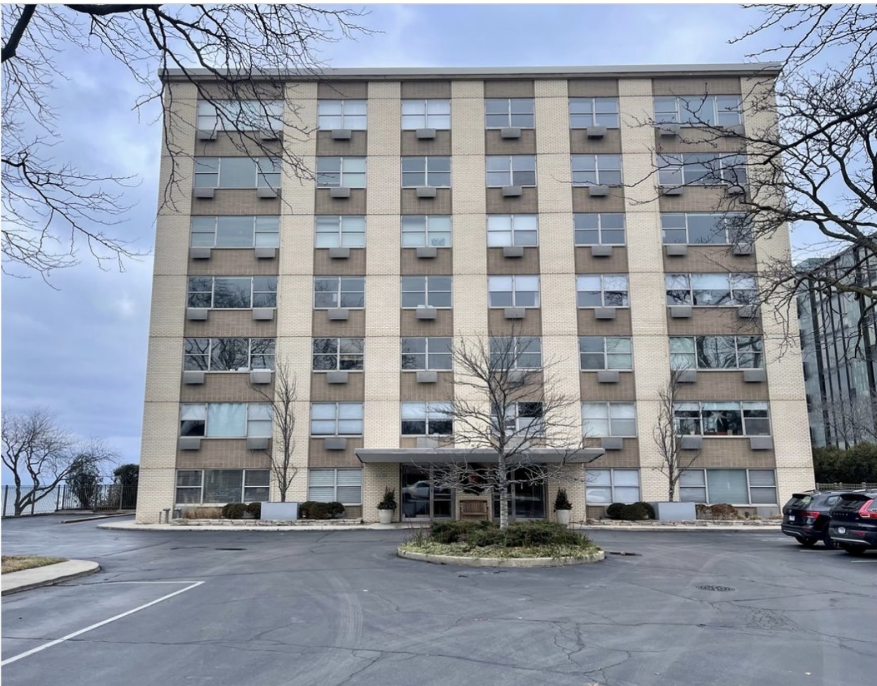 1440 Sheridan Road, Unit 501 Wilmette, IL 60091 - Photo 1 of 20 a building view