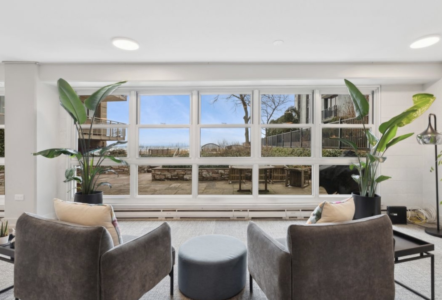 1440 Sheridan Road, Unit 501 Wilmette, IL 60091 - Photo 17 of 20 a living room with furniture windows and wooden floor