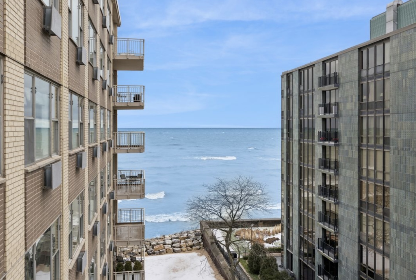 1440 Sheridan Road, Unit 501 Wilmette, IL 60091 - Photo 2 of 20