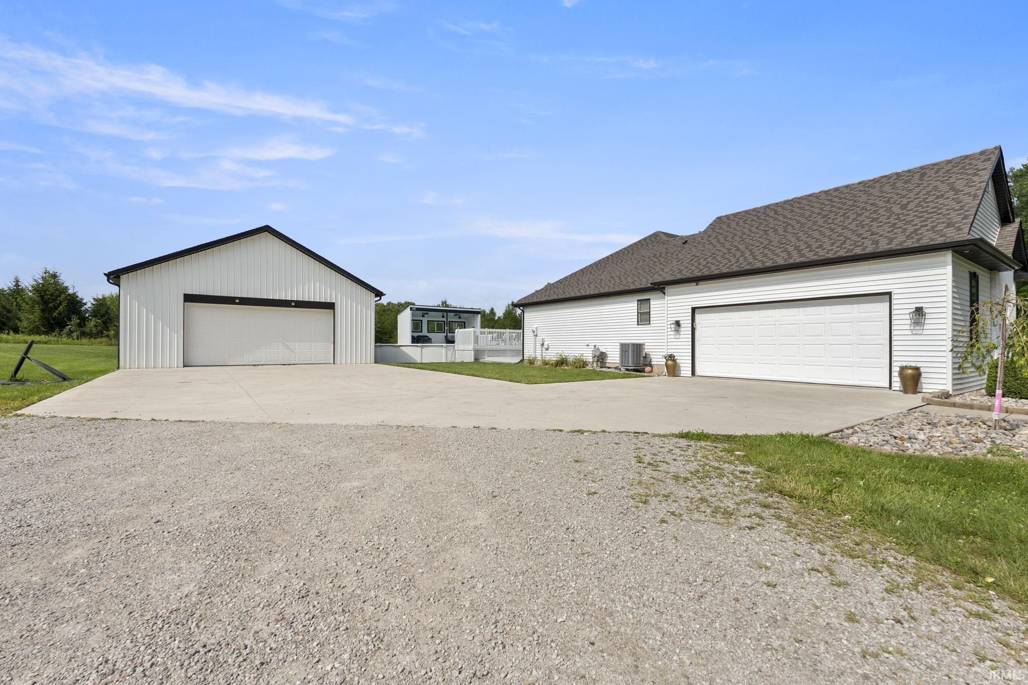 4622 East Tillman Road Fort Wayne, IN 46816 - Photo 30 of 36