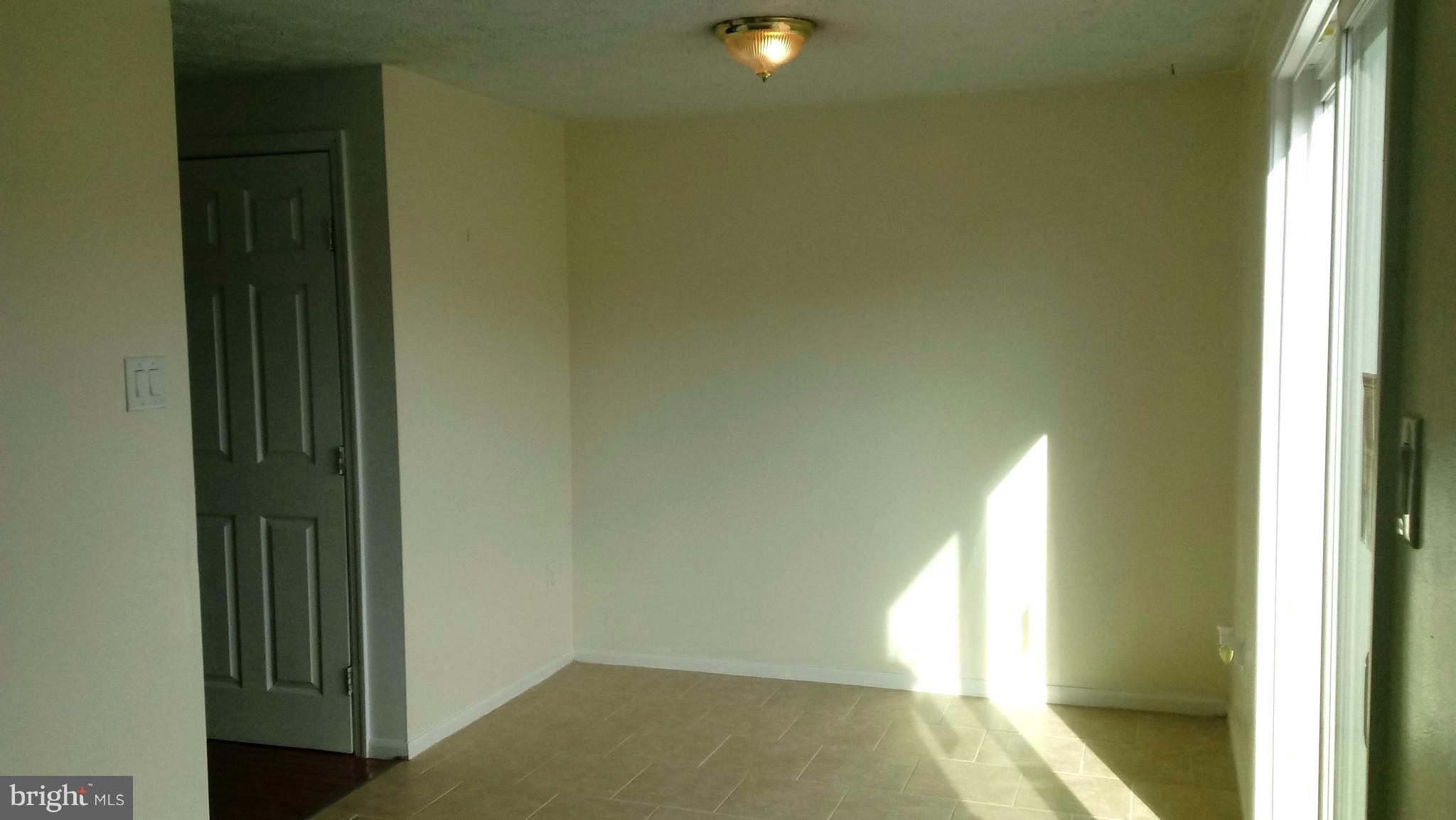 6312 Greenfield Road Elkridge, MD 21075 - Photo 4 of 15 Dining Room