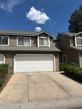 $2,300 | 2554 South Eureka Lane, Flagstaff, AZ 86001