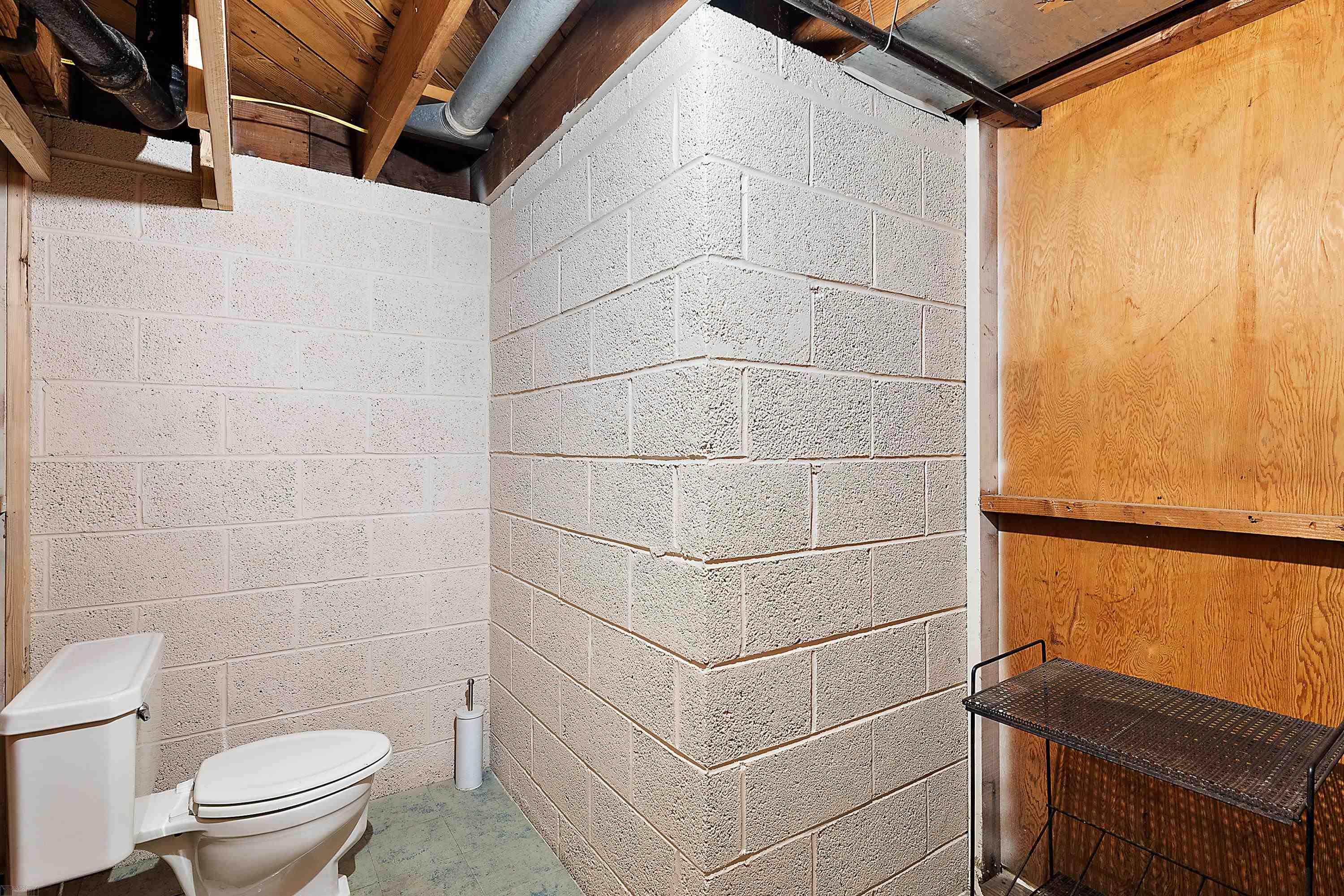 426 Barclay Road Grosse Pointe Farms, MI 48236 - Photo 27 of 38