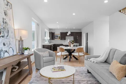 $696,768 | 1033 Pacific Street, Kansas City, MO 64106