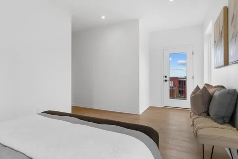 $696,768 | 1033 Pacific Street, Kansas City, MO 64106