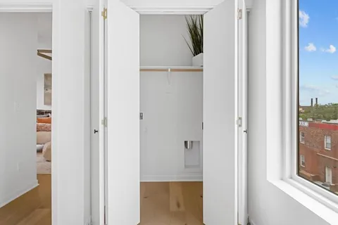 $696,768 | 1033 Pacific Street, Kansas City, MO 64106