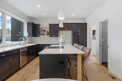 $696,768 | 1033 Pacific Street, Kansas City, MO 64106