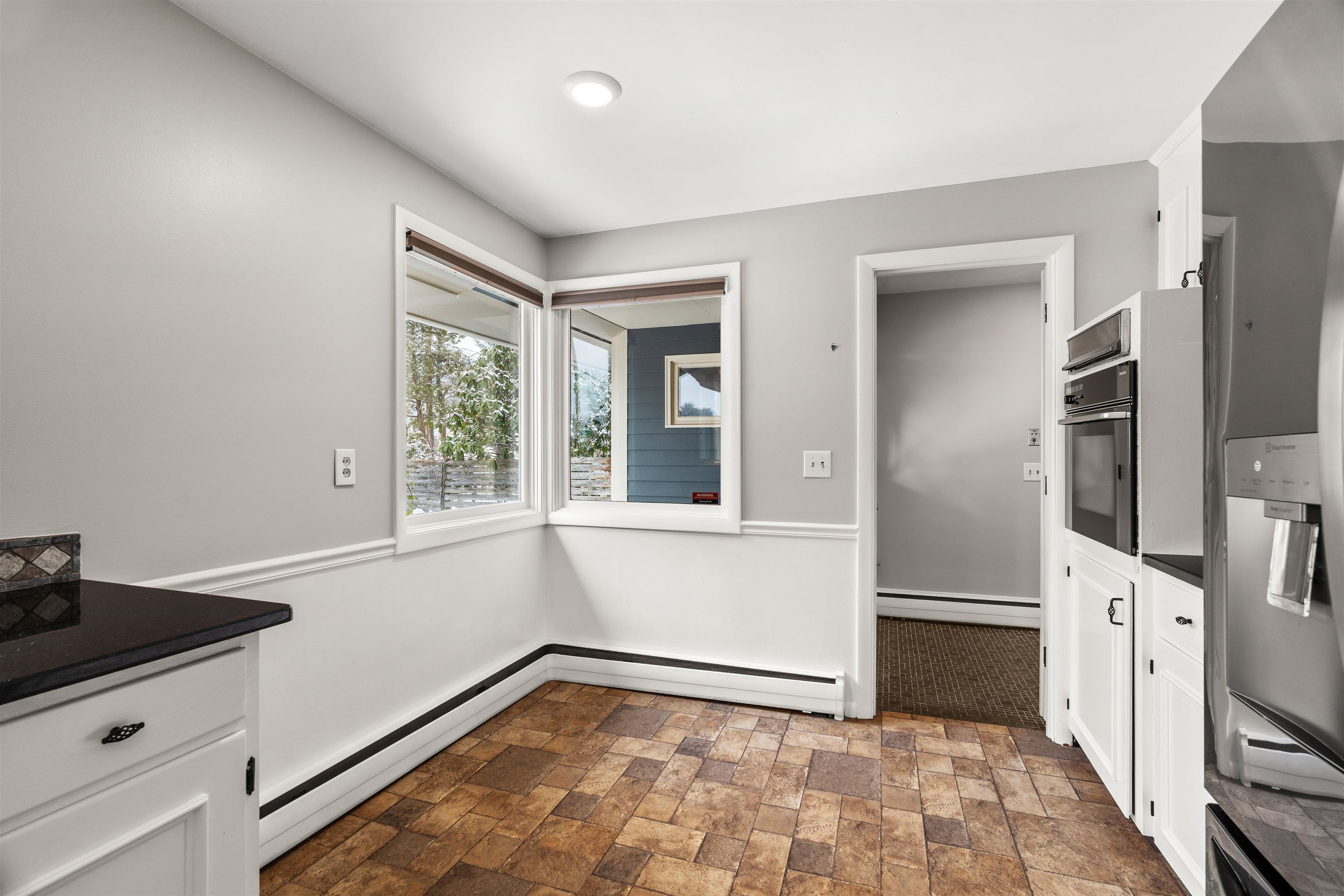 151 North Acres Road Manchester, NH 03104 - Photo 15 of 51 Gallery Image 15