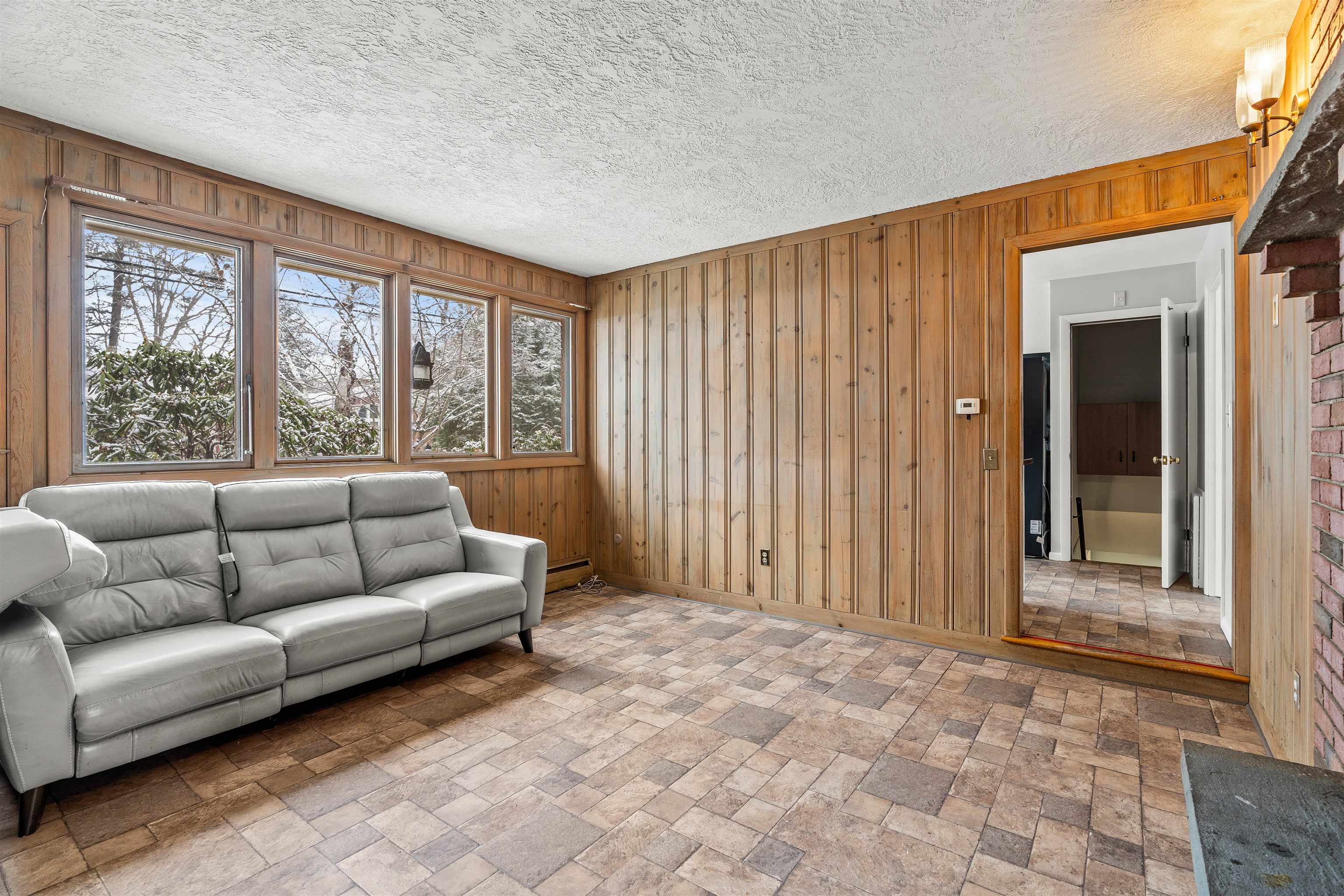 151 North Acres Road Manchester, NH 03104 - Photo 32 of 51 Gallery Image 32