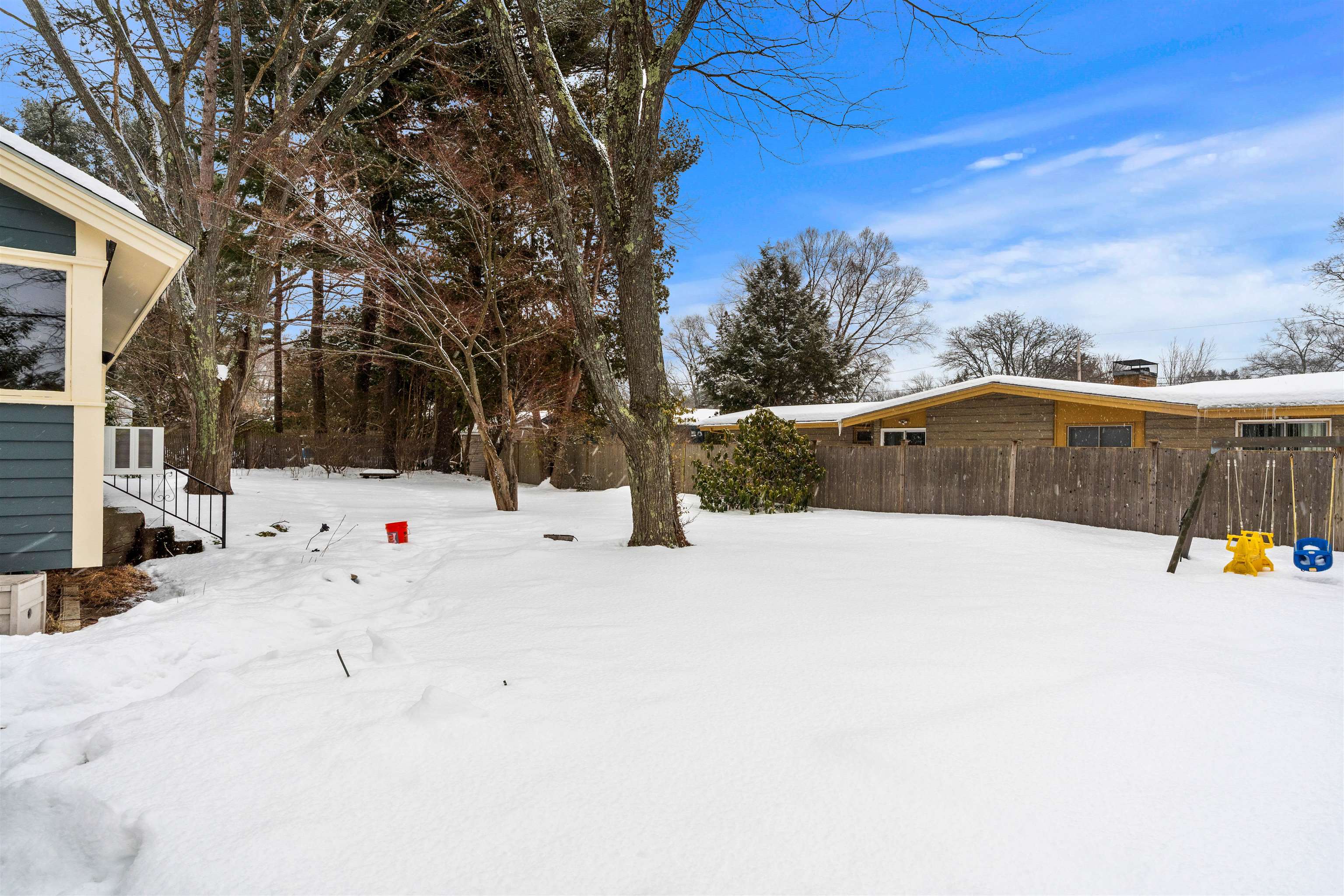 151 North Acres Road Manchester, NH 03104 - Photo 45 of 51 Gallery Image 45