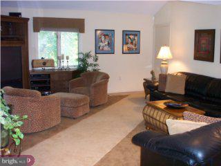 395 Brownsburg Road Newtown, PA 18940 - Photo 5 of 6 Gallery Image 5