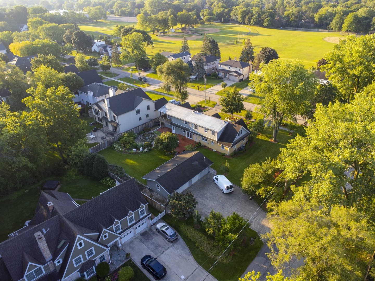 3080 Koepke Road Northbrook, IL 60062 - Photo 60 of 66 an aerial view of residential houses with outdoor space