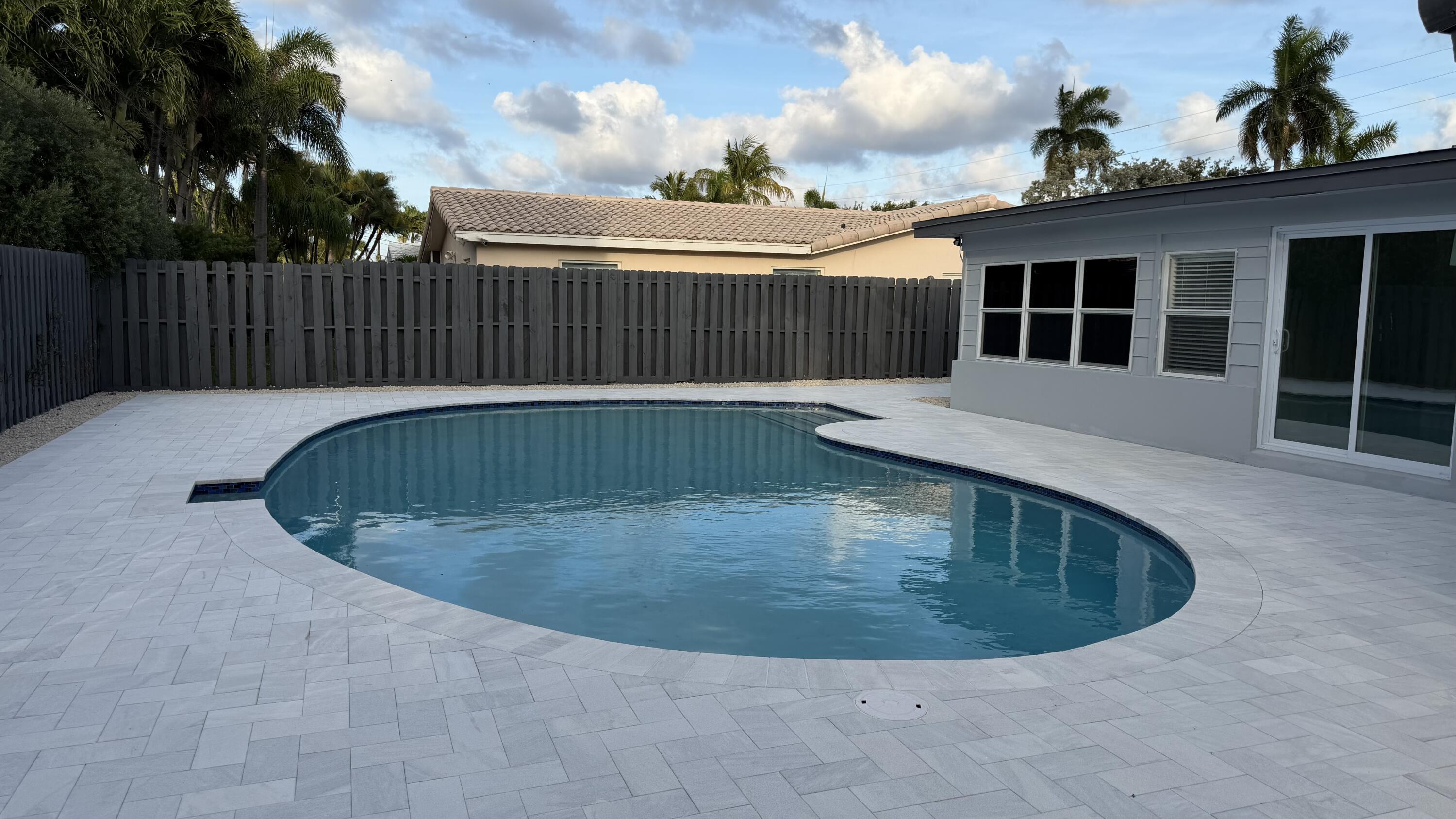 2521 Northeast 45th Street Lighthouse Point, FL 33064 - Photo 24 of 25 a view of outdoor space and yard