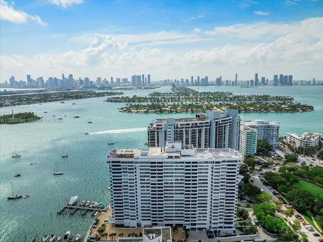 $13,000 | 11 Island Avenue, Unit 2107, Miami Beach, FL 33139