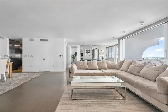 $13,000 | 11 Island Avenue, Unit 2107, Miami Beach, FL 33139