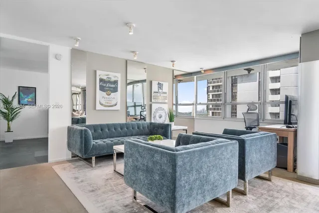 $13,000 | 11 Island Avenue, Unit 2107, Miami Beach, FL 33139
