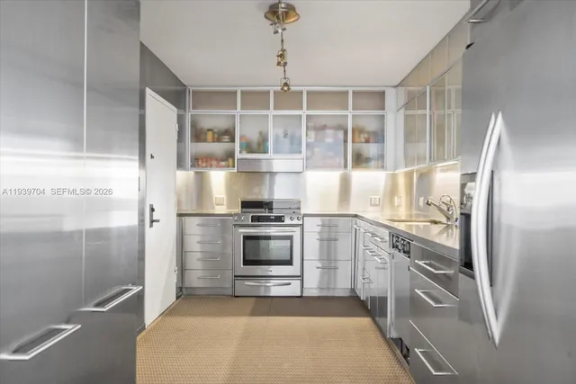 $13,000 | 11 Island Avenue, Unit 2107, Miami Beach, FL 33139