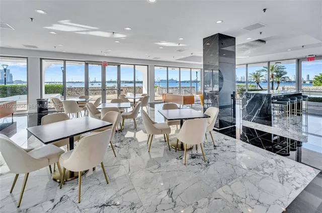 $13,000 | 11 Island Avenue, Unit 2107, Miami Beach, FL 33139
