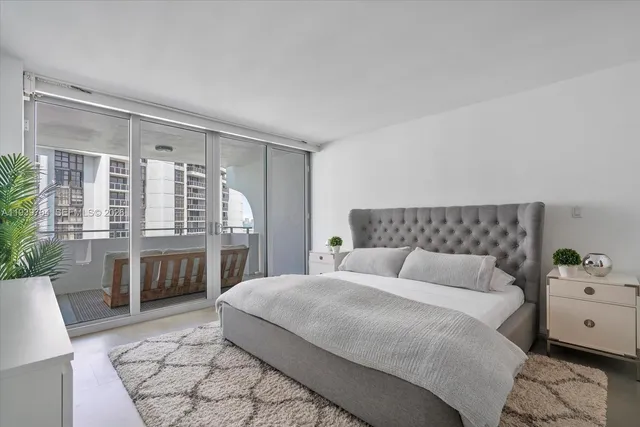 $13,000 | 11 Island Avenue, Unit 2107, Miami Beach, FL 33139