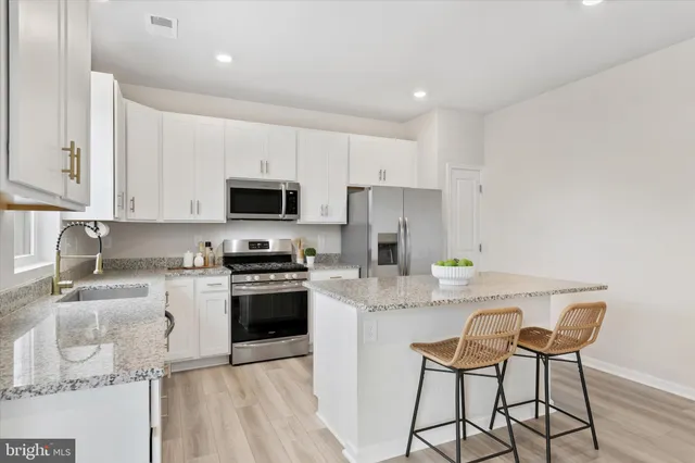 $450,000 | 38518 Ketch Drive, Selbyville, DE 19975