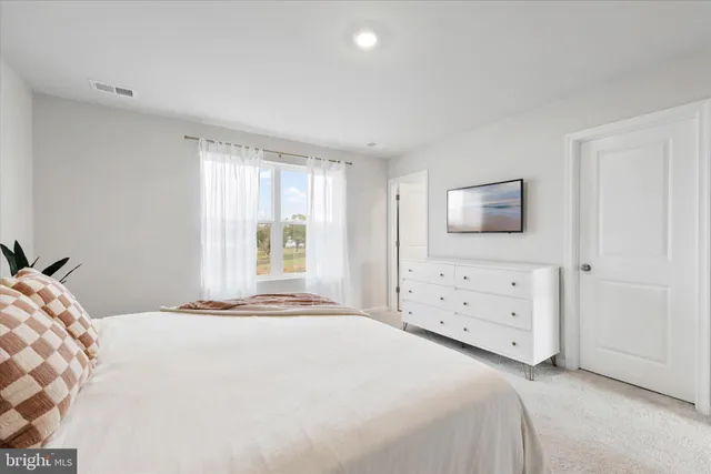 $450,000 | 38518 Ketch Drive, Selbyville, DE 19975