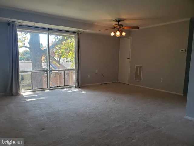 $295,000 | 7336 Lee Highway, Unit 203, Falls Church, VA 22046