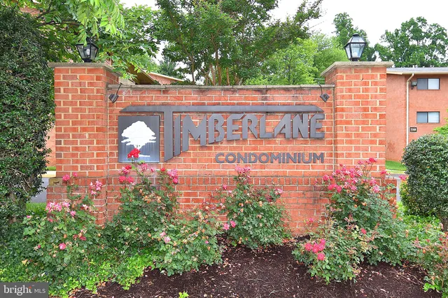 $295,000 | 7336 Lee Highway, Unit 203, Falls Church, VA 22046