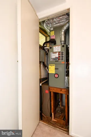 $295,000 | 7336 Lee Highway, Unit 203, Falls Church, VA 22046