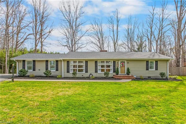 $385,000 | 532 Lakeside Drive, Walnut Cove, NC 27052