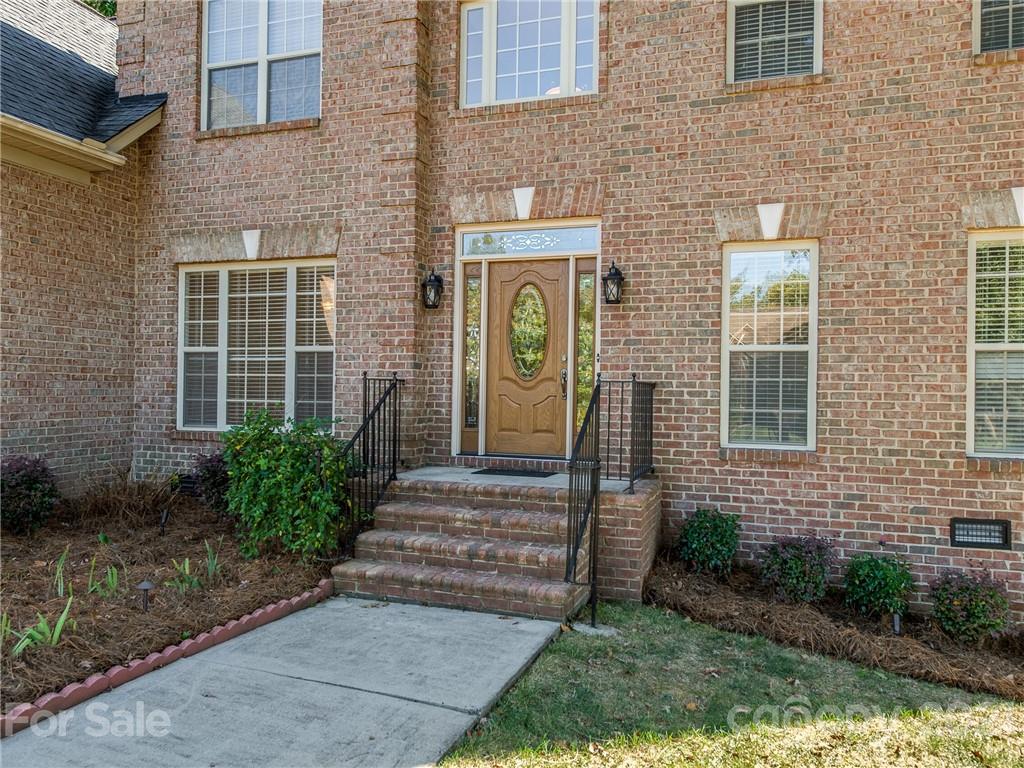 1004 Potters Bluff Road Monroe, NC 28110 - Photo 3 of 34 Gallery Image 3