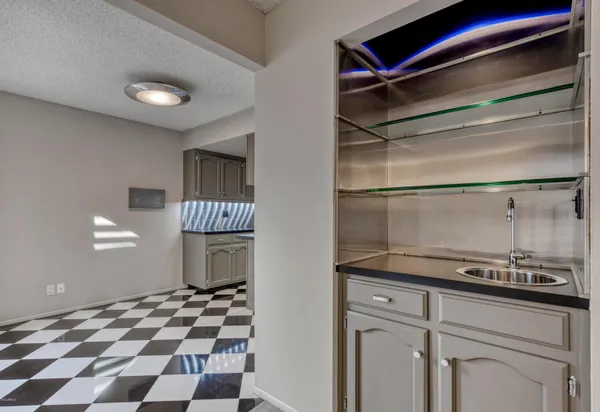 $3,500 | 7145 East McDonald Drive, Paradise Valley, AZ 85253