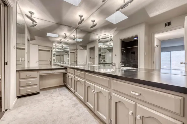 $3,500 | 7145 East McDonald Drive, Paradise Valley, AZ 85253