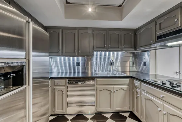$3,500 | 7145 East McDonald Drive, Paradise Valley, AZ 85253