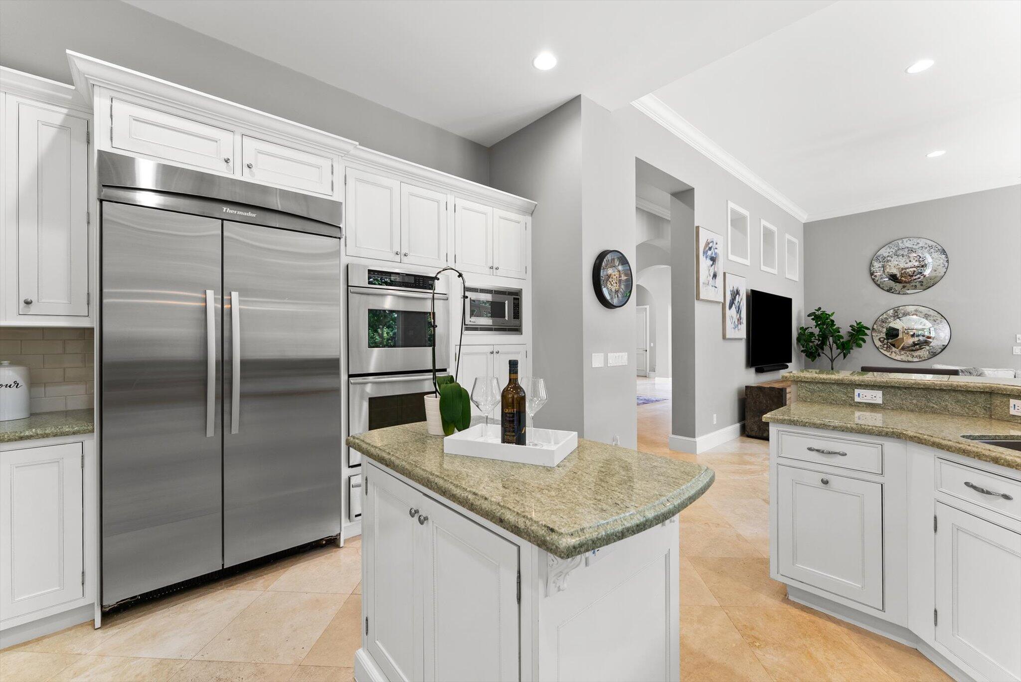 475 Northeast 4th Street Boca Raton, FL 33432 - Photo 18 of 88 Kitchen