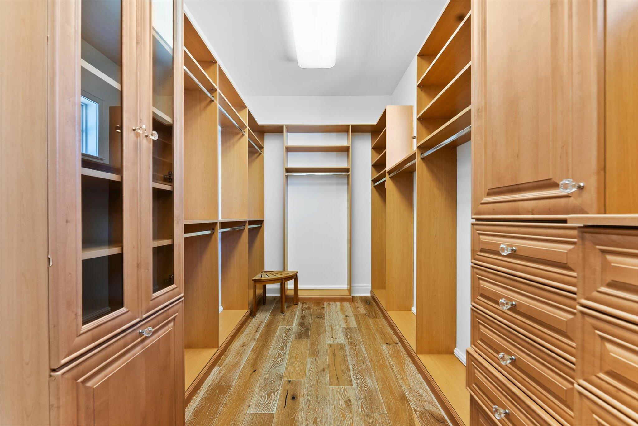475 Northeast 4th Street Boca Raton, FL 33432 - Photo 41 of 88 Primary Closet