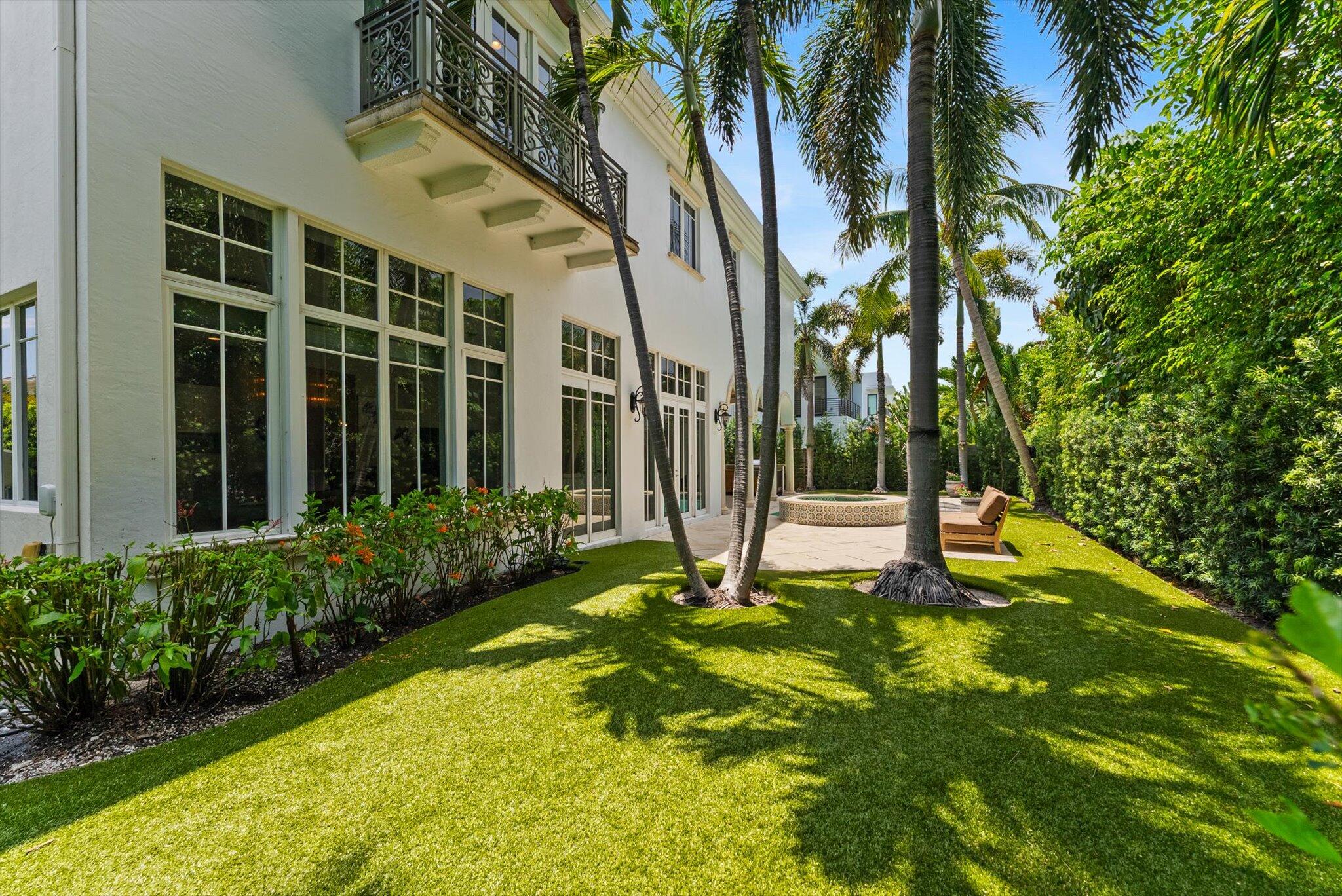 475 Northeast 4th Street Boca Raton, FL 33432 - Photo 67 of 88 Yard
