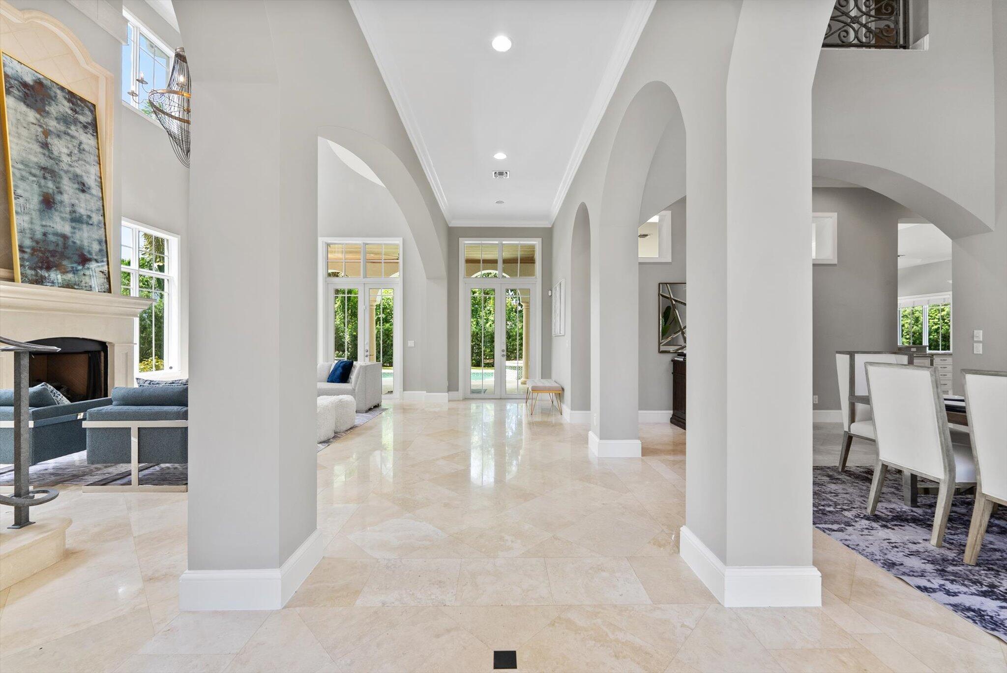 475 Northeast 4th Street Boca Raton, FL 33432 - Photo 9 of 88 Entrance