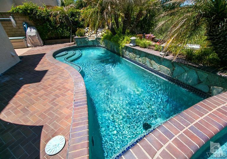 557 Fairfield Road Simi Valley, CA 93065 - Photo 19 of 22 Additional Photo