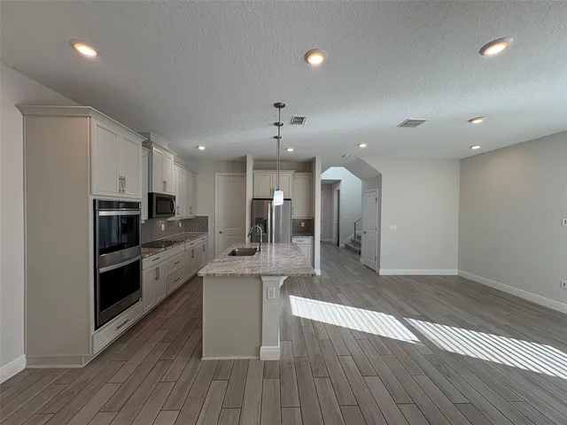 $3,295 | 7133 Carrickbend Lane, Orlando, FL 32819