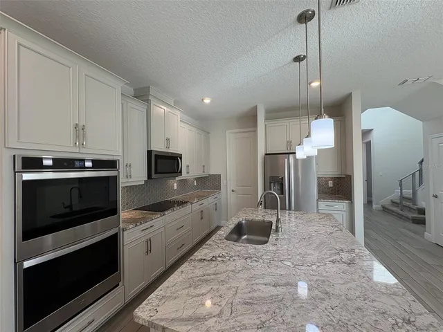 $3,295 | 7133 Carrickbend Lane, Orlando, FL 32819