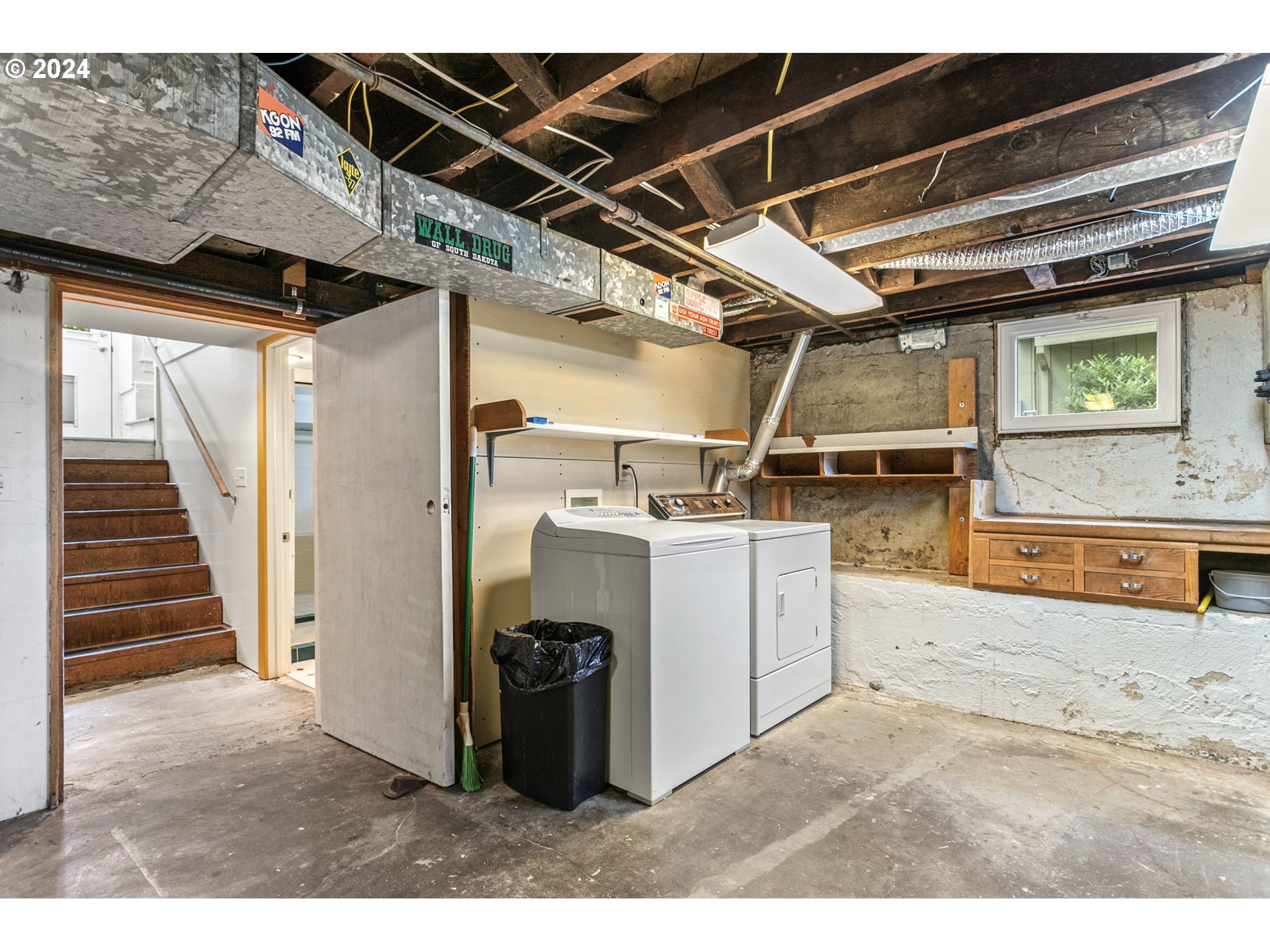 7204 Southwest 33rd Avenue Portland, OR 97219 - Photo 26 of 40 Basement