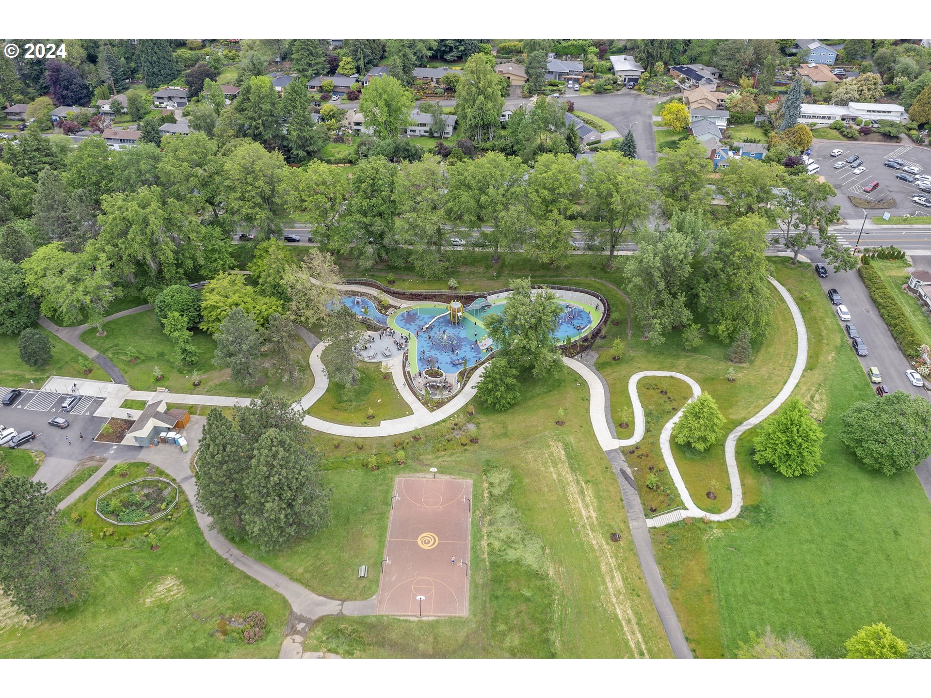 7204 Southwest 33rd Avenue Portland, OR 97219 - Photo 40 of 40 Community Park