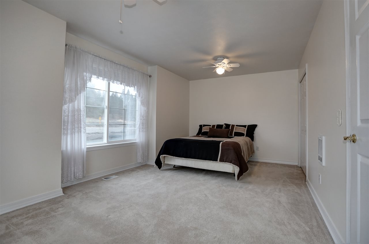 6220 South Chapman Road Greenacres, WA 99016 - Photo 12 of 20