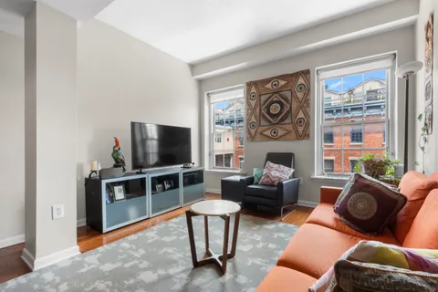 $725,000 | 187 Wayne Street, Unit 405, Jersey City, NJ 07302